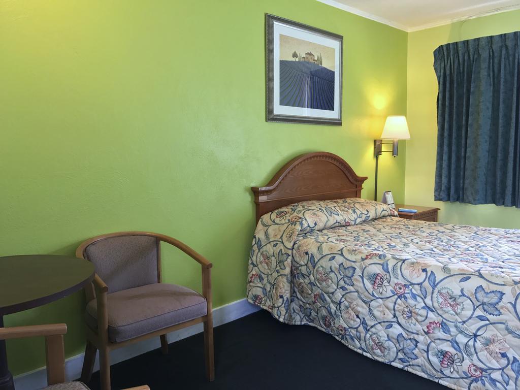 Economy Inn Danville Ngoại thất bức ảnh