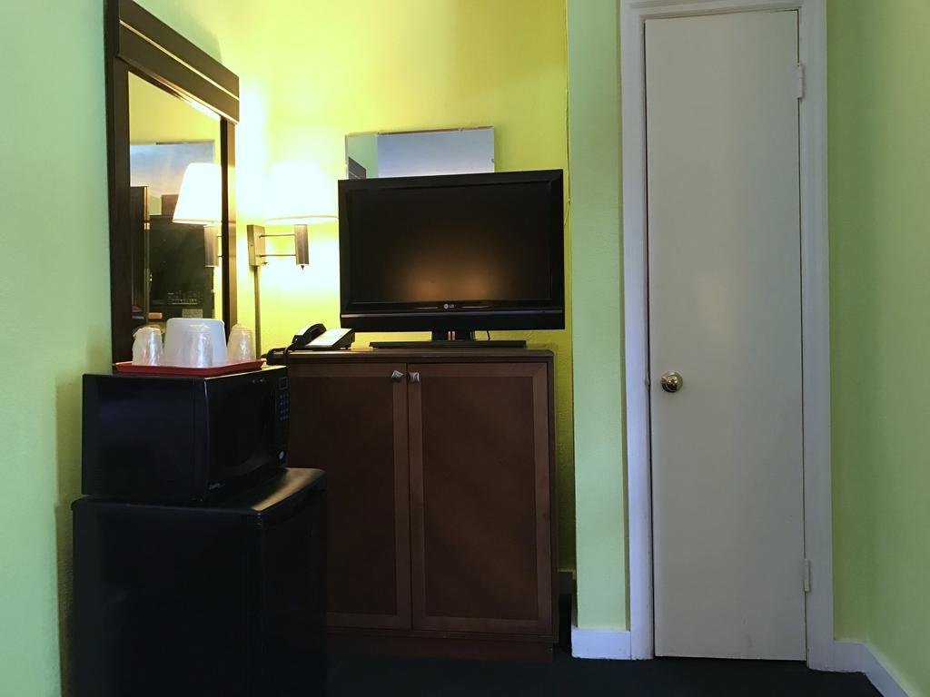 Economy Inn Danville Ngoại thất bức ảnh